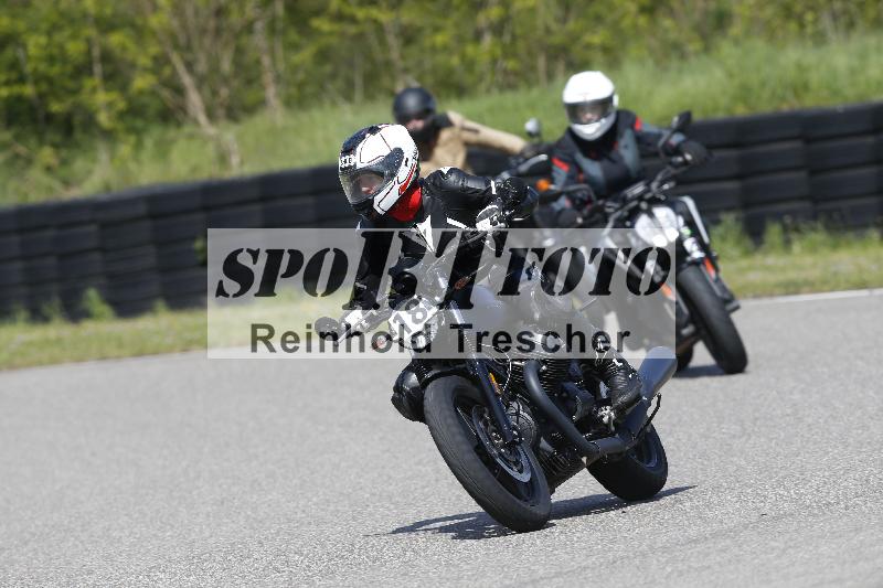 /Archiv-2025/09 22.04.2025 Cornu Master School ADR/gruen-vert/18